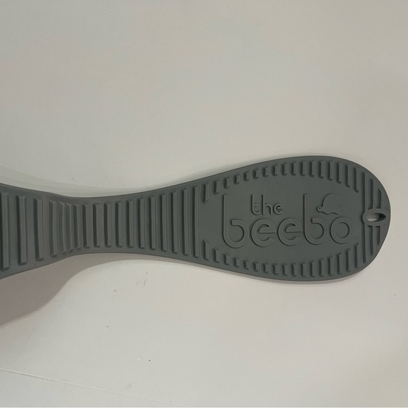 Beebo Baby Bottle Holder in Charcoal - Picture 9 of 10